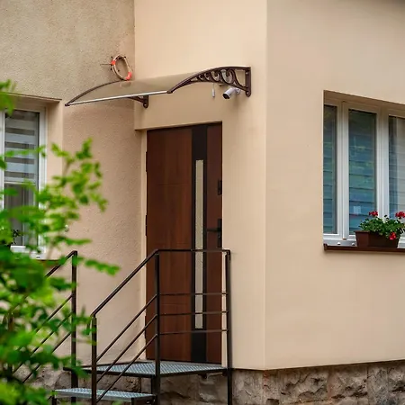 Apartment Cud Miod 2 *